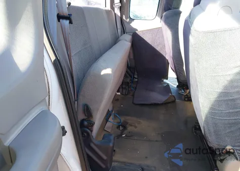 2003 Ford F-150 Lariat/Xl/Xlt from USA, damaged, VIN 2FTRX18W23CA96258